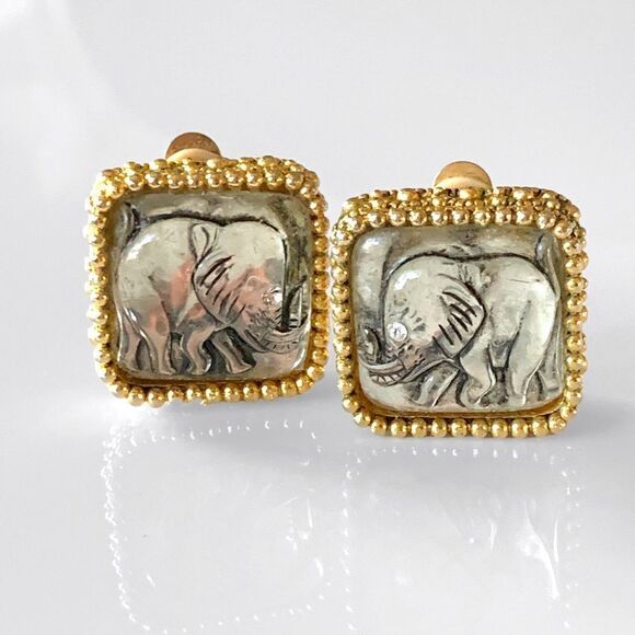 Vintage Glass Elephant Clip Earrings - Picture 2 of 5